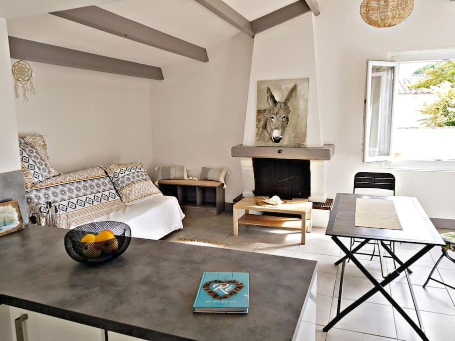 Beach House Avec Jardin 200M De La Plage La Couarde-sur-Mer Kültér fotó