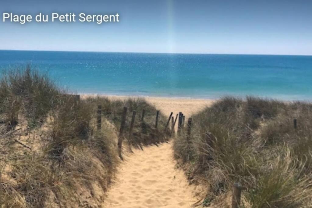 Beach House Avec Jardin 200M De La Plage La Couarde-sur-Mer Kültér fotó